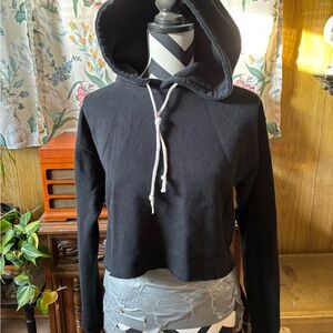 Cropped Hoodie